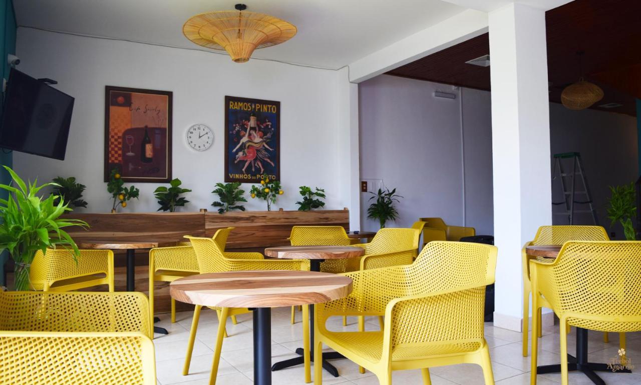 Trebol Amarillo Bed & Breakfast Эскасу Экстерьер фото