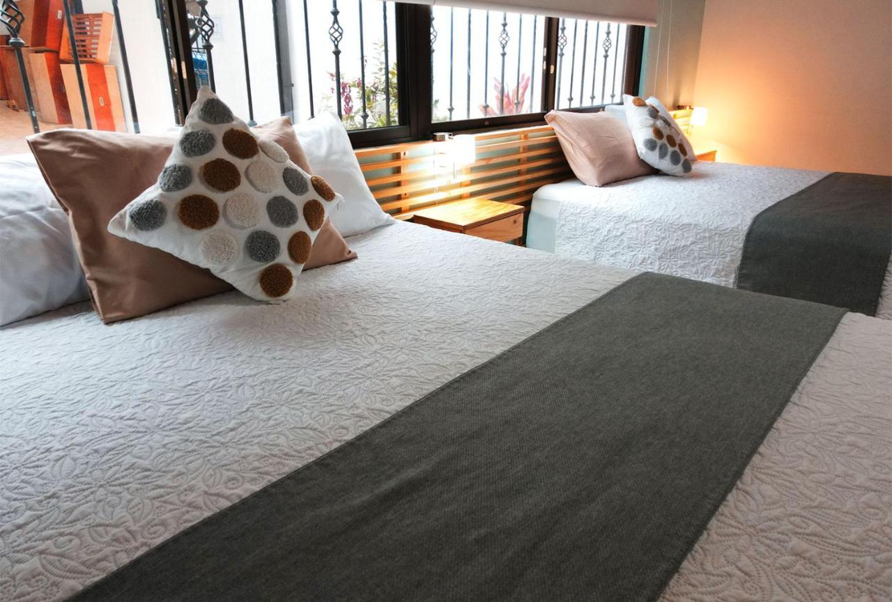 Trebol Amarillo Bed & Breakfast Эскасу Экстерьер фото