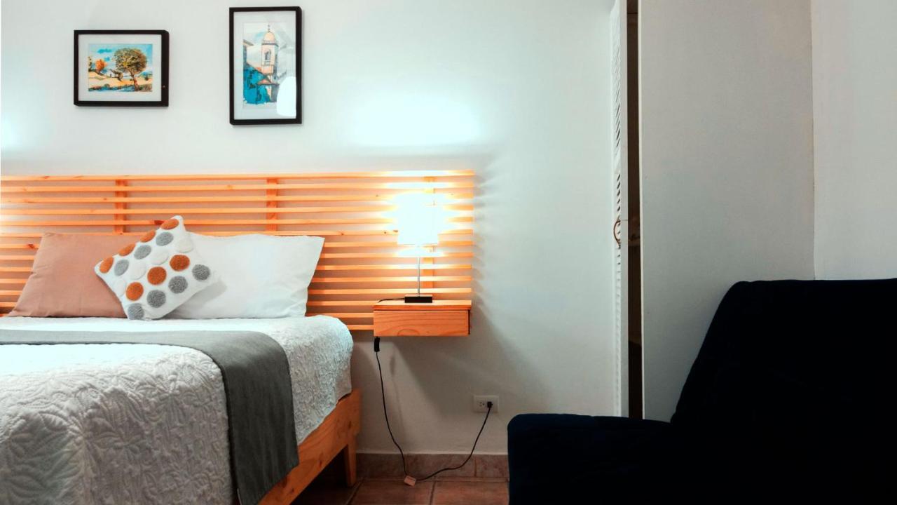 Trebol Amarillo Bed & Breakfast Эскасу Экстерьер фото
