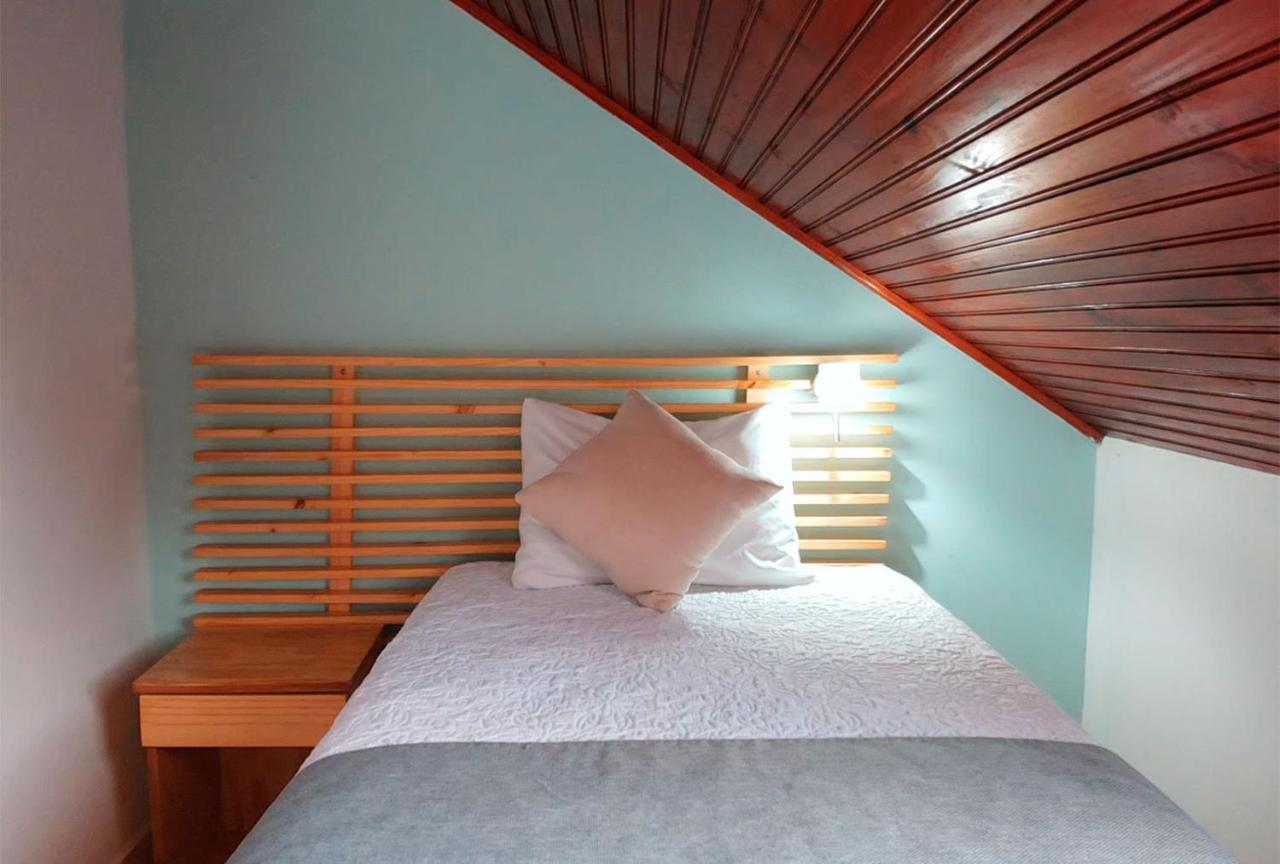 Trebol Amarillo Bed & Breakfast Эскасу Экстерьер фото