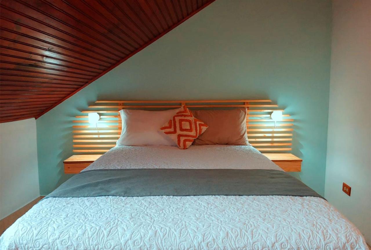 Trebol Amarillo Bed & Breakfast Эскасу Экстерьер фото
