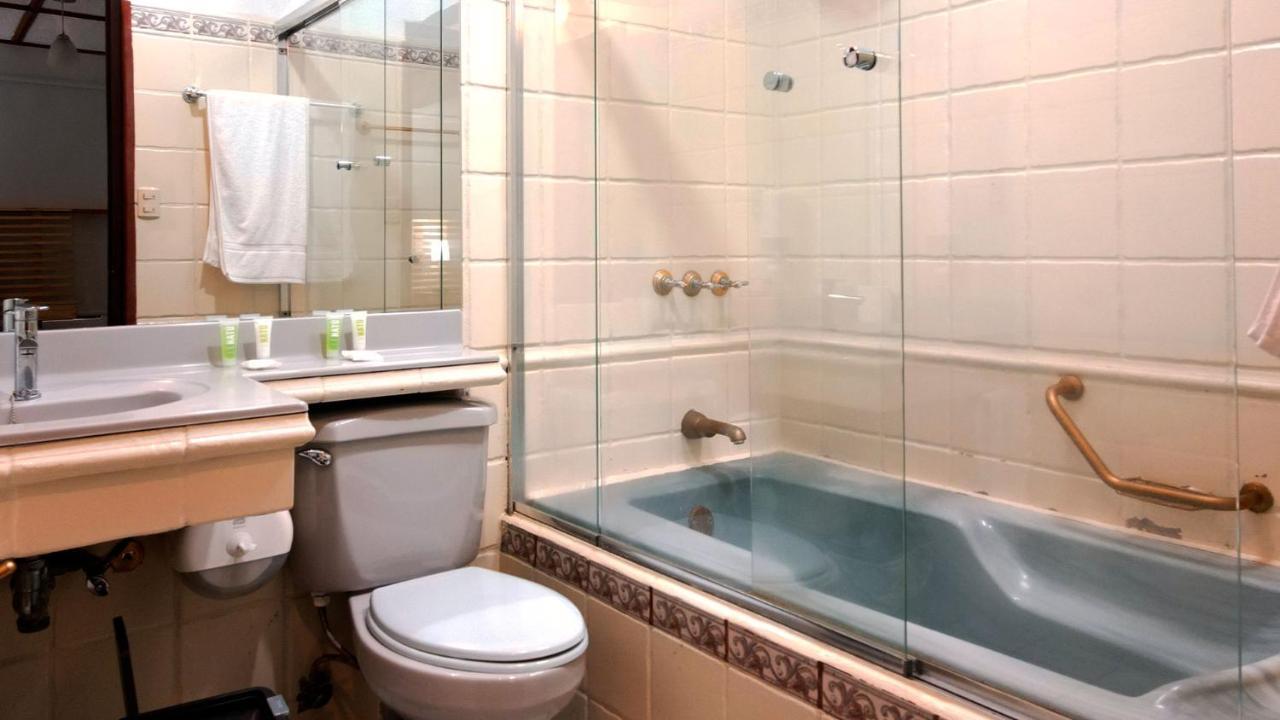 Trebol Amarillo Bed & Breakfast Эскасу Экстерьер фото